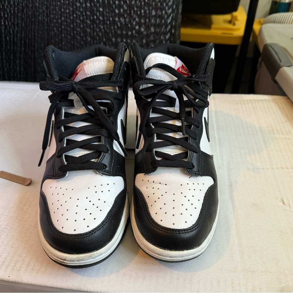 Nike Women Panda High Top - Picture 2 of 5